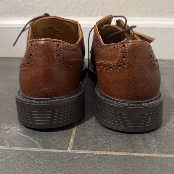 Dockers Oxford Dress Shoes Mens 9M Brown Leather‎ Cap Toe Wingtip Comfort Church